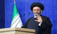 امام جمعه اردبیل: شکستن حرمت و جایگاه معلم جامعه را فرو می پاشد